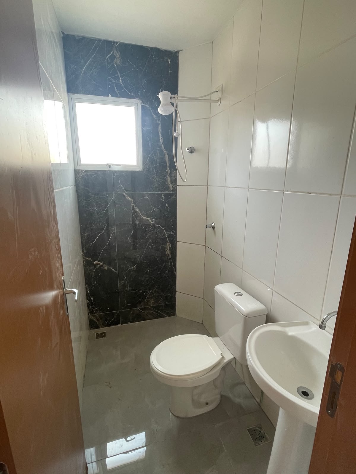 Property 001 photo 3